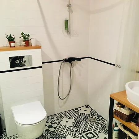 Seaview Noblessner Harbour Apartment, 8 Min To Downtown Tallinn