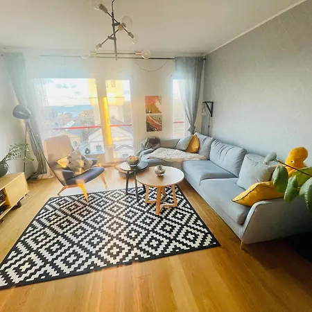 Seaview Noblessner Harbour Apartment, 8 Min To Downtown *