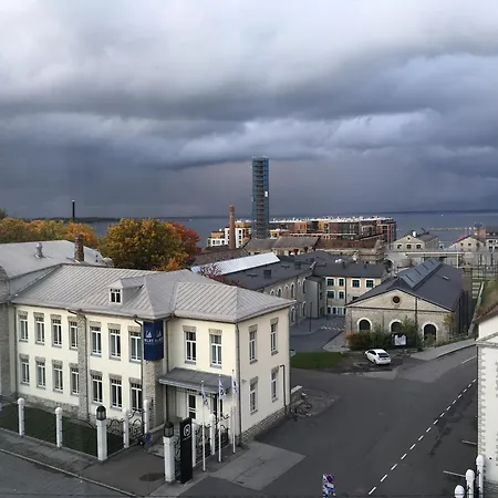 Seaview Noblessner Harbour Apartment, 8 Min To Downtown Apartment Tallinn